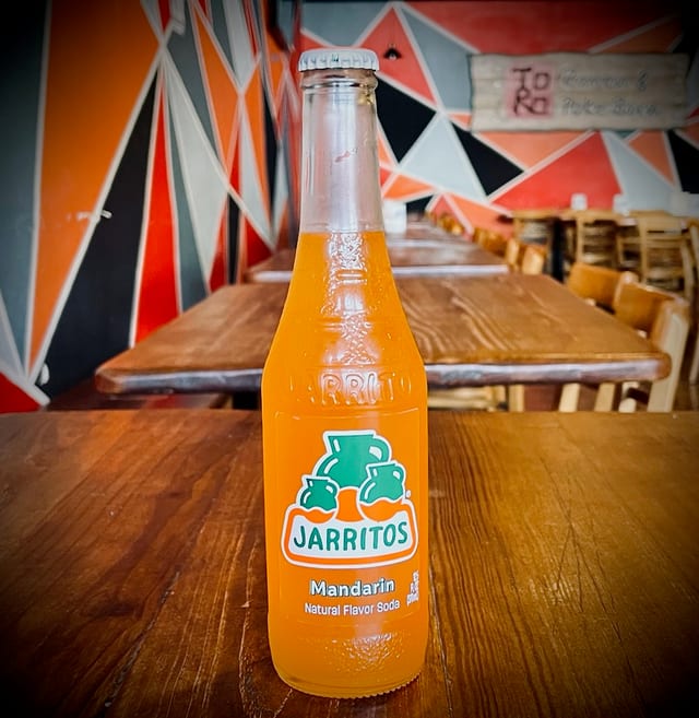 Jarritos.